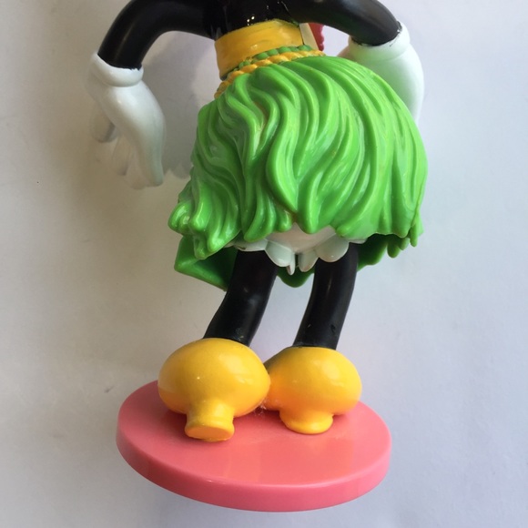 Minnie Mouse Hula Dance Bobble Figure - Picture 11 of 11